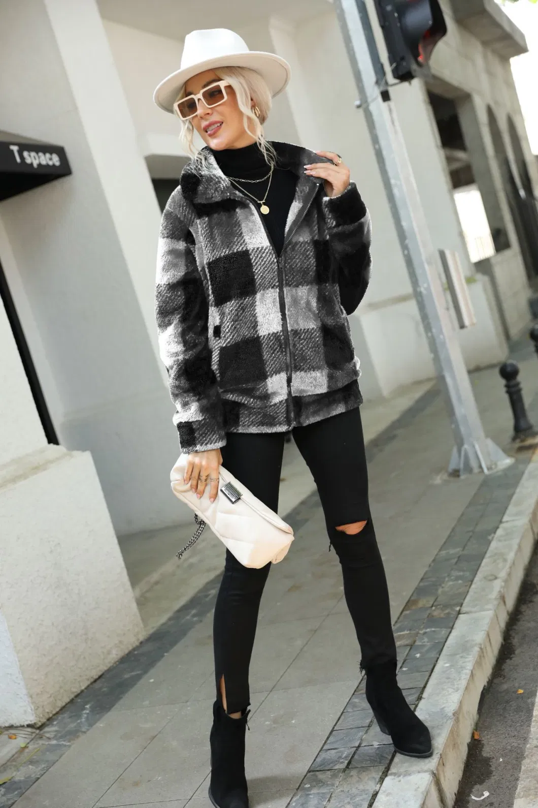 Autumn and Winter Lady Long Sleeve Standing Collar Cardigan Women&prime;s Plaid Regular Long Plush Zipper Two Side Brushed Fleece Coat